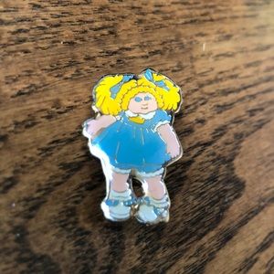 Cabbage Patch Kids ~ Vintage 1983 ~ pin